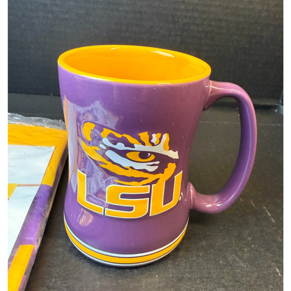 LSU Tigers Lot Mug, Duck Tape 10 yds, & 2007 Natl. Champs Flag - Picture 11 of 13